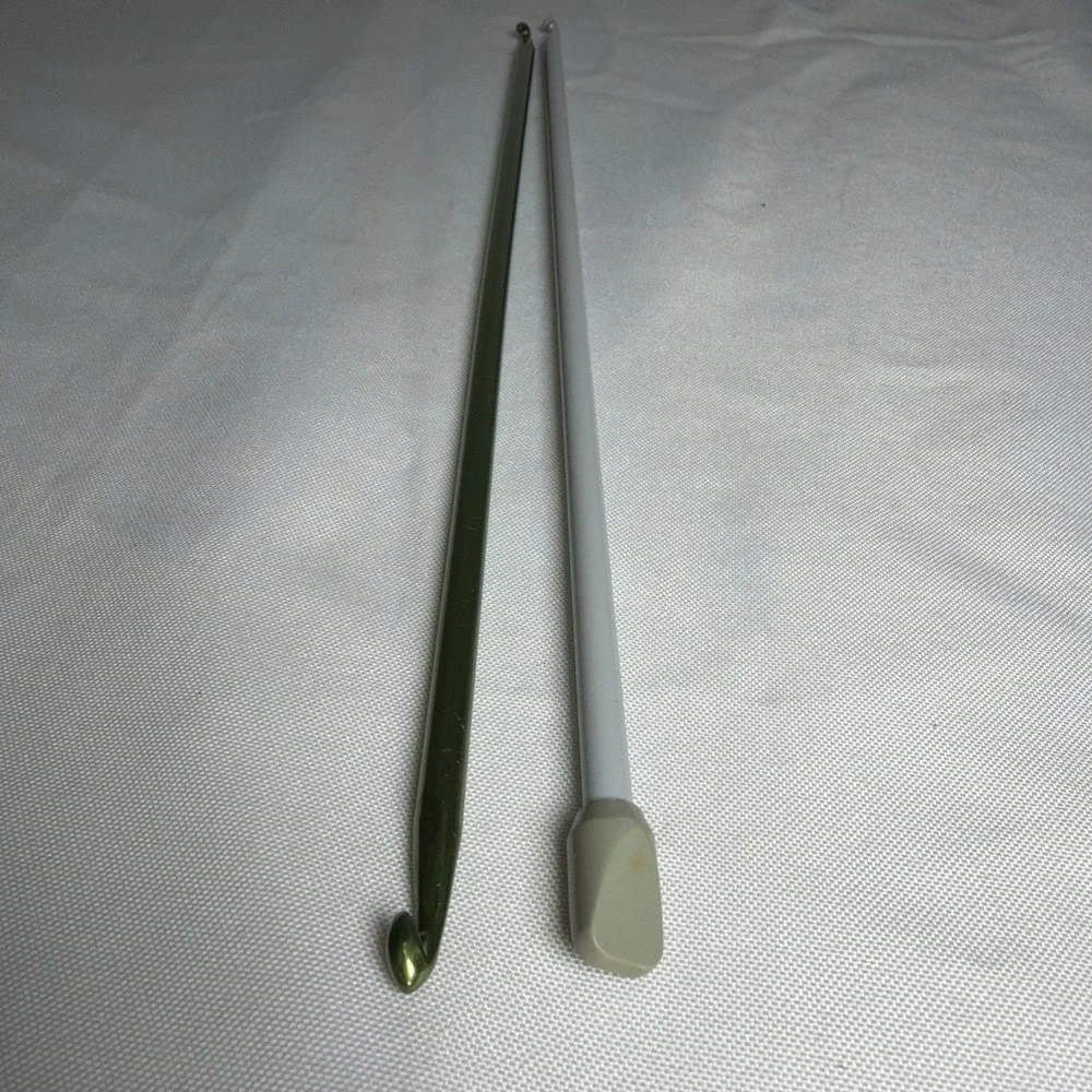 Vintage Lot Of 2 Aluminum Afghan Crochet Hooks, 1 Double Ended